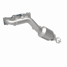 Load image into Gallery viewer, MagnaFlow OEM Grade Federal / EPA Compliant Manif Catalytic Converter 09-11 Hyundai Genesis V6 3.8L