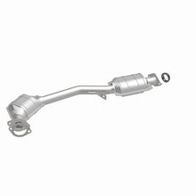 Load image into Gallery viewer, MagnaFlow Conv DF 99-04 Subaru Forester 2.5L