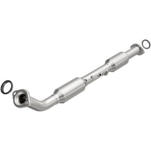 Load image into Gallery viewer, MagnaFlow Conv DF 05-09 Toyota Tacoma 2.7L