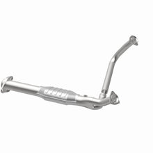 Load image into Gallery viewer, MagnaFlow Conv Direct Fit 1995 Chevrolet G10/G20/G30 4.3L/5.0L/5.7L