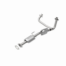 Load image into Gallery viewer, MagnaFlow Conv DF 86-97 Ford Aerostar 3.0L