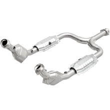 Load image into Gallery viewer, MagnaFlow Conv DF 99-01 Ford Mustang 3.8L