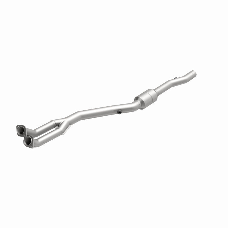 MagnaFlow Conv DF 96-97 BMW 840 4.4L Passenger Side