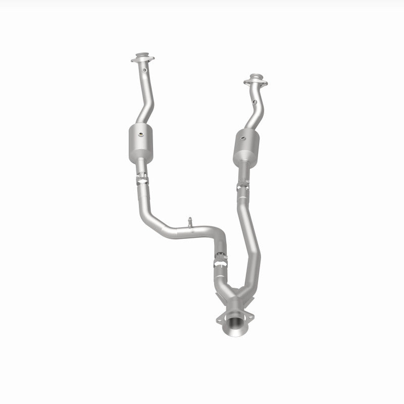 MagnaFlow 20-21 Ford Transit-150 Single Underbody V6 3.5L RWD Direct-Fit Catalytic Converter