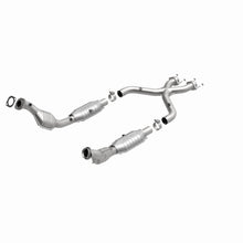 Load image into Gallery viewer, MagnaFlow Conv DF 99-01 Ford Mustang 4.6L