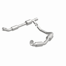 Load image into Gallery viewer, MagnaFlow Conv Direct Fit 05-06 Ford E-350 Super Duty 5.4L