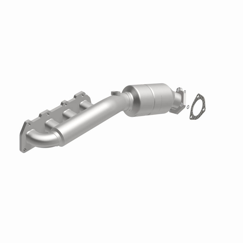 MagnaFlow Conv DF 02-04 VW Passat 4.0L