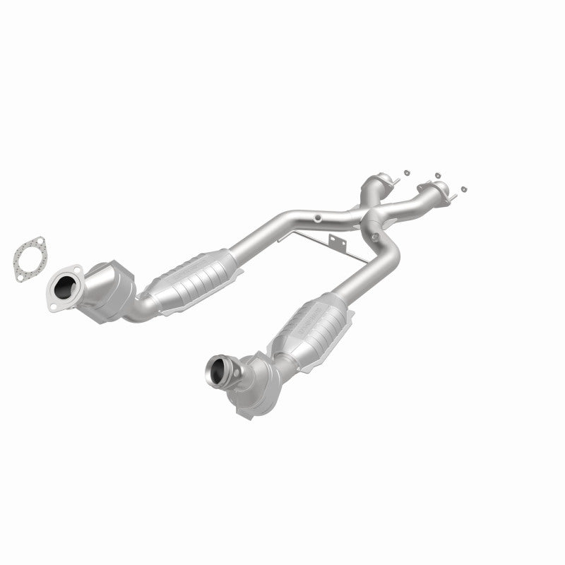 Magnaflow Conv DF 96-98 4.6L *California*