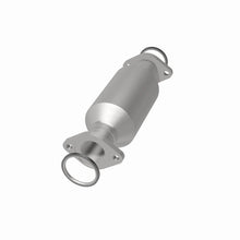 Load image into Gallery viewer, MagnaFlow 85-95 Toyota 4Runner L4-2.4L California Catalytic Converter Direct Fit