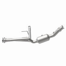 Load image into Gallery viewer, MagnaFlow 18-20 Ford F-150 V6 3.3L Right Underbody Direct-Fit Catalytic Converter