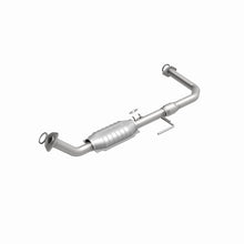 Load image into Gallery viewer, MagnaFlow Conv DF 00-8/04 Toyota Tundra 4.7L D/S Front