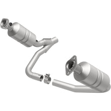 Load image into Gallery viewer, MagnaFlow 06 Mitsubishi Raider Catalytic Converter DF (California)