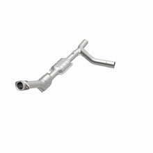 Load image into Gallery viewer, MagnaFlow Conv DF 00-04 Ford E150 4.6L P/S