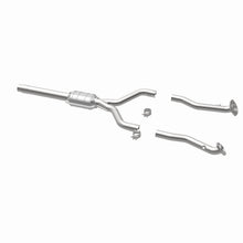 Load image into Gallery viewer, MagnaFlow Conv DF 96-97 Lexus LS400 4.0L rear