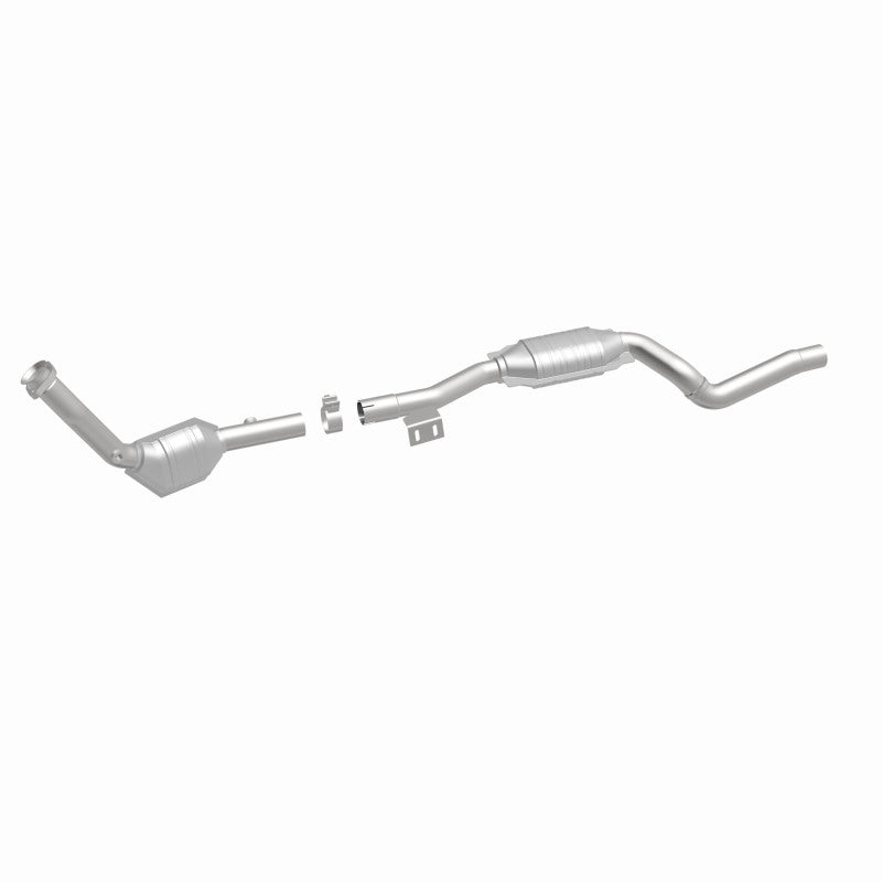 Magnaflow Conv DF 2003 ML350 3.7L Underbody