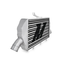 Load image into Gallery viewer, Mishimoto 01-07 Mitsubishi Lancer EVO Intercooler